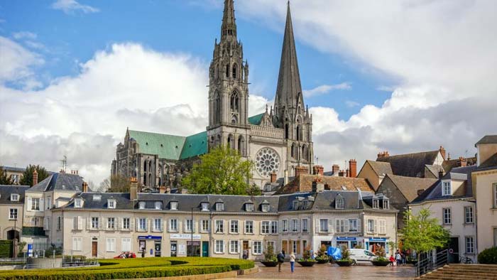 chartres