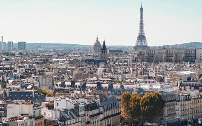 Vivre à Paris : du rêve à la désillusion 